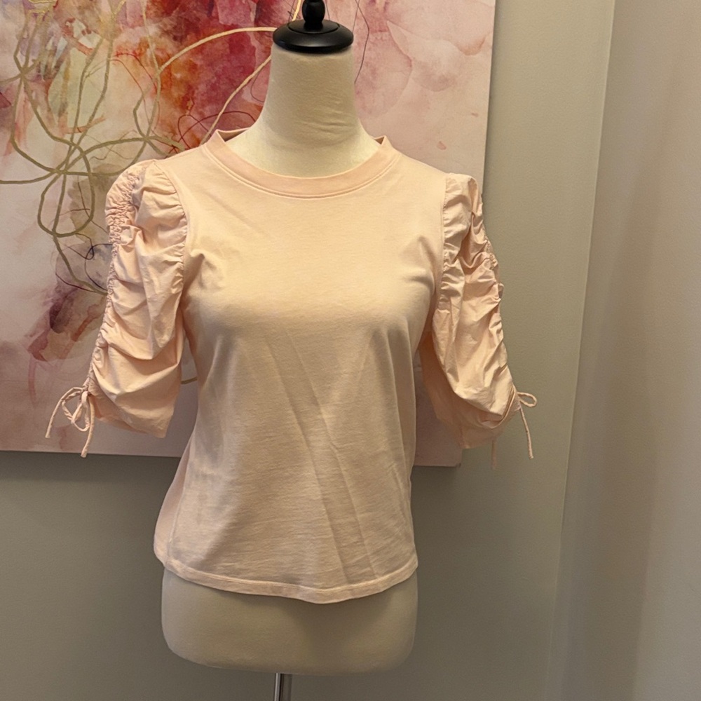 FRAME blush knit top with poplin ruched sleeves